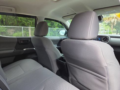 Used 2023 Toyota Tacoma SR5 w/ Technology Package AWD/4WD image 16
