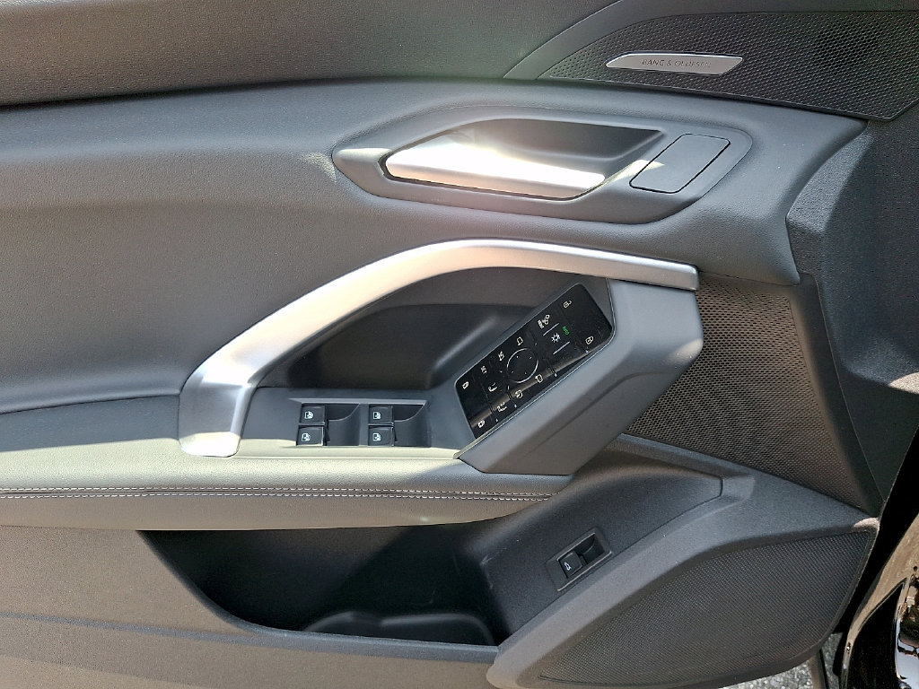 New 2026 Audi Q5 Premium Plus AWD/4WD image 10