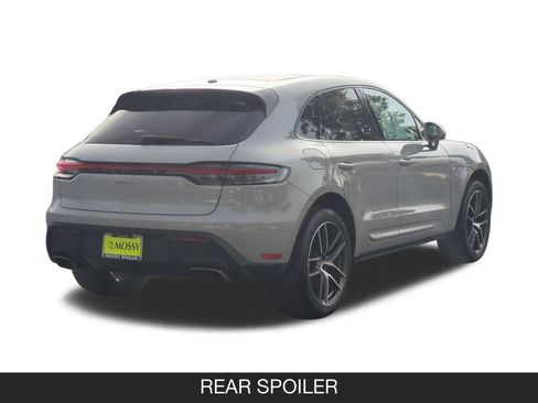 Used 2024 Porsche Macan AWD/4WD image 9