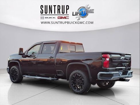 Certified 2024 Chevrolet Silverado 2500 LT w/ Convenience Package image 25