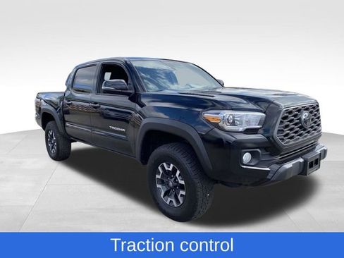 Used 2022 Toyota Tacoma TRD Off-Road image 6
