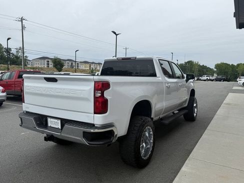 Used 2021 Chevrolet Silverado 1500 LT w/ Work Truck Package AWD/4WD image 6