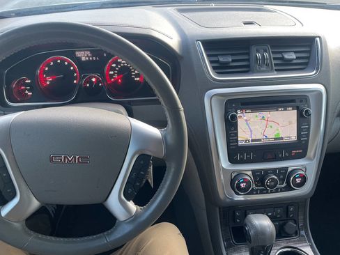 Used 2016 GMC Acadia SLT image 28