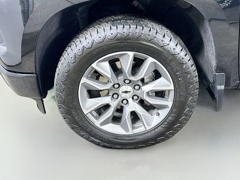 Used 2023 Chevrolet Silverado 1500 RST w/ Convenience Package II image 8