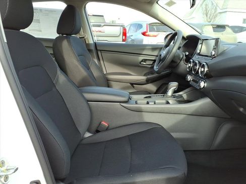 New 2025 Nissan Sentra S image 7