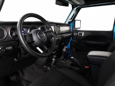 Used 2020 Jeep Wrangler Sport AWD/4WD image 13