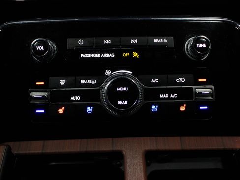 Used 2023 Lincoln Navigator L Reserve image 27