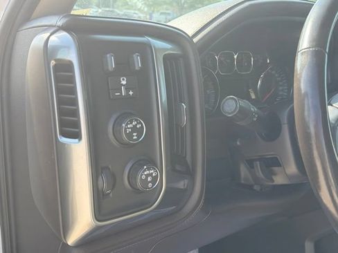 Used 2016 Chevrolet Silverado 1500 LTZ Z71 w/ LTZ Plus Package AWD/4WD image 24