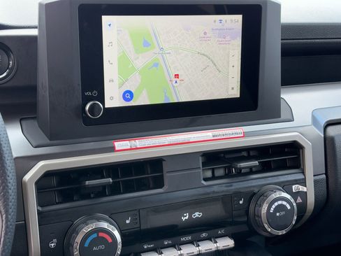 Certified 2025 Toyota Tacoma SR5 image 25