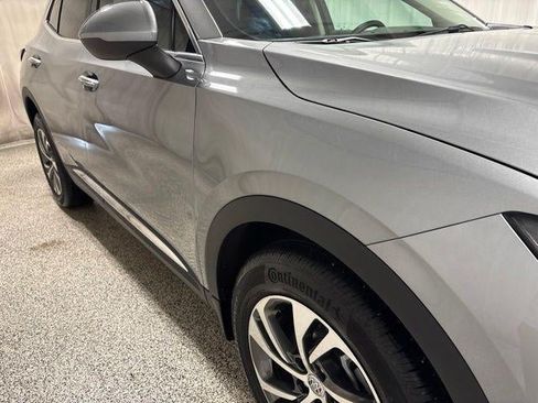 Used 2023 Buick Envision Essence FWD image 9