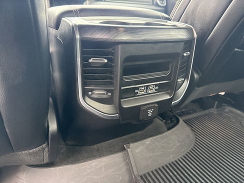 Used 2023 RAM 1500 Laramie AWD/4WD image 16
