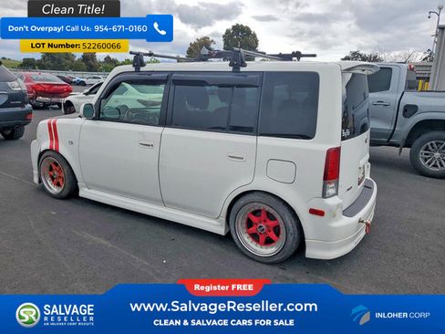 Used 2006 Scion xB FWD image 3