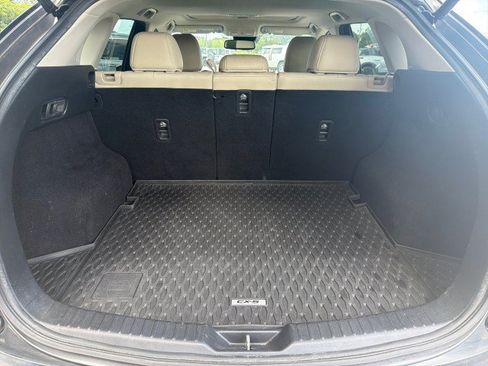 Used 2018 MAZDA CX-5 Touring w/ Preferred Equipment Package FWD image 26