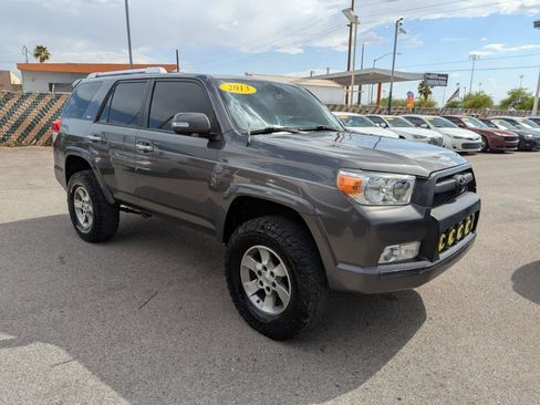 Used 2013 Toyota 4Runner SR5 w/ Premium Pkg w/3rd Row Seat image 12