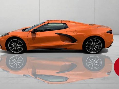 Used 2024 Chevrolet Corvette Stingray Preferred Conv w/ 2LT image 7