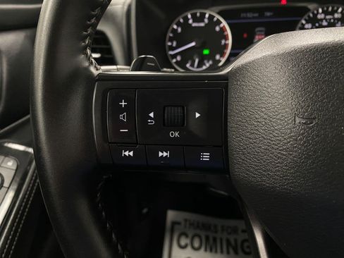 Certified 2025 Nissan Rogue SV AWD/4WD image 16