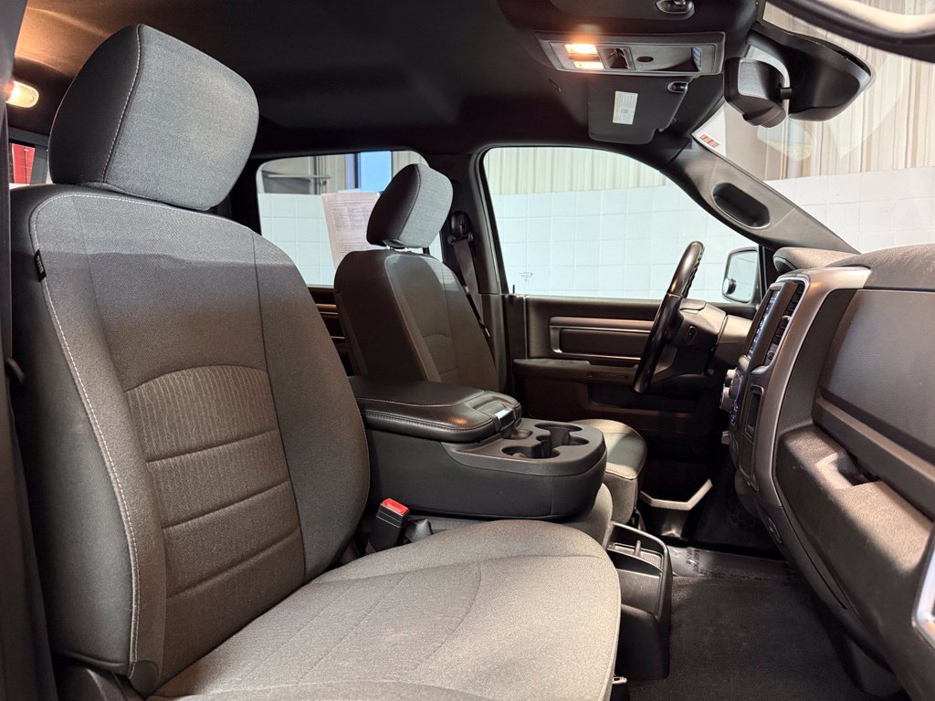 Used 2021 RAM 1500 Warlock AWD/4WD image 20