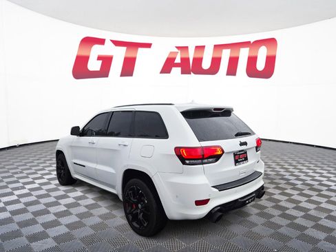 Used 2020 Jeep Grand Cherokee SRT image 4