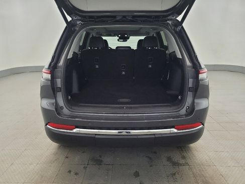 Used 2022 Jeep Grand Cherokee Limited 4xe image 29