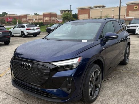 Certified 2023 Audi Q4 e-tron Premium w/ Convenience Package AWD/4WD image 1