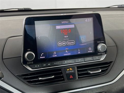 Used 2022 Nissan Altima 2.5 S image 17