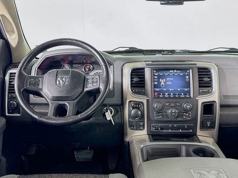 Used 2019 RAM 1500 Classic Warlock AWD/4WD image 12