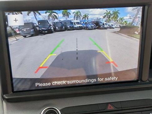 Used 2022 Ford Maverick Lariat image 13