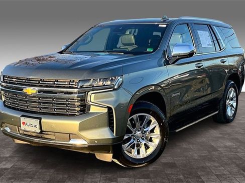 Used 2023 Chevrolet Tahoe Premier image 3