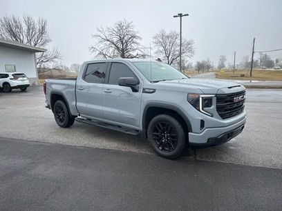 Used 2024 GMC Sierra 1500 Elevation w/ Preferred Package