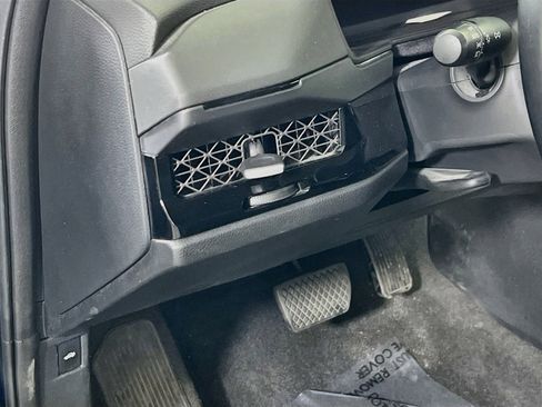 Used 2023 Honda Accord Touring image 10