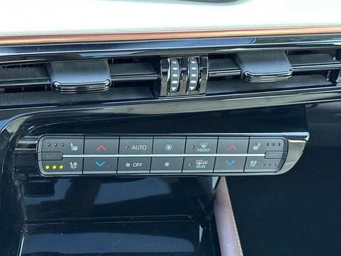 Certified 2021 Toyota Mirai image 24