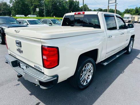 Used 2015 Chevrolet Silverado 1500 High Country w/ High Country Premium Package RWD image 5