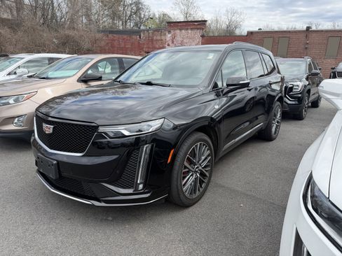 Used 2023 Cadillac XT6 Sport AWD/4WD image 1