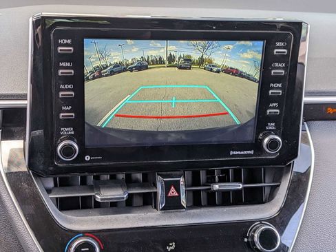 Used 2020 Toyota Corolla SE w/ Carpet Mat Package FWD image 23