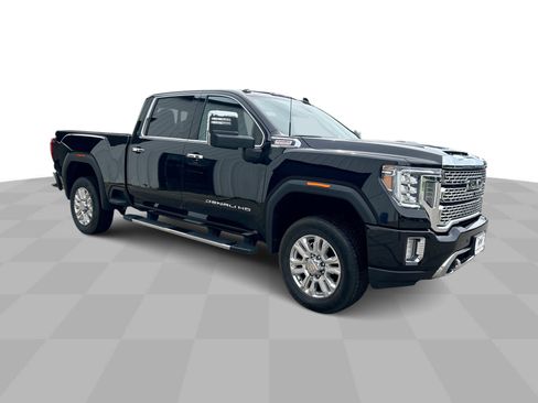 Used 2022 GMC Sierra 2500 Denali AWD/4WD image 2