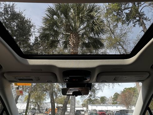 Used 2023 Lexus NX 350h AWD image 35