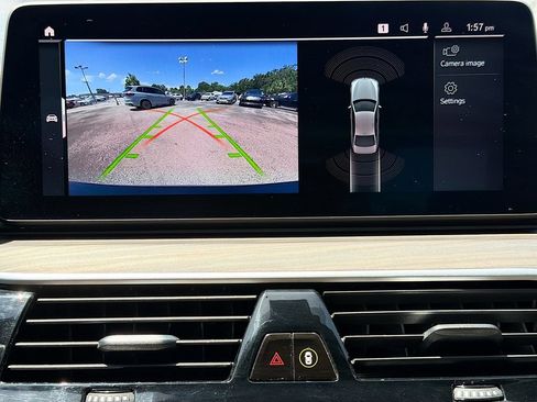 Used 2023 BMW 540i w/ Premium Package RWD image 34
