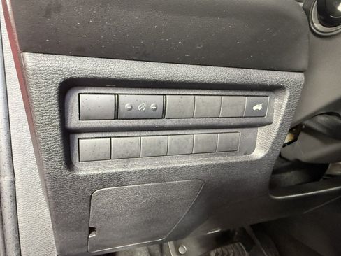 Used 2024 Mitsubishi Outlander SE AWD/4WD image 22
