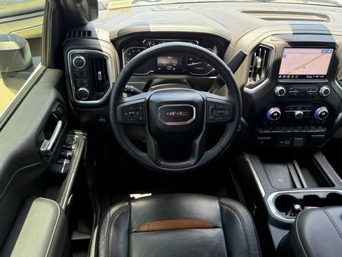 Used 2022 GMC Sierra 2500 AT4 w/ AT4 Preferred Package AWD/4WD image 23