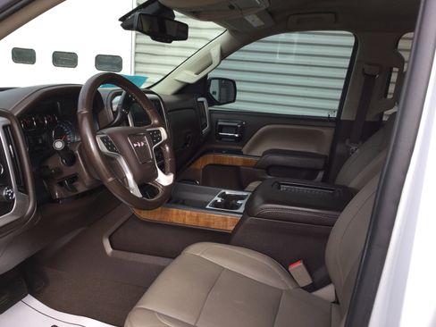 Used 2018 GMC Sierra 1500 SLT image 7