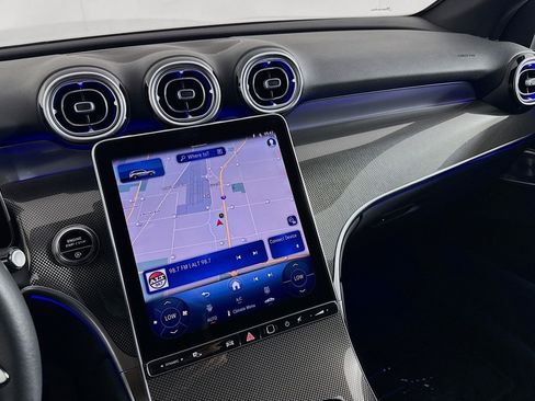 Certified 2026 Mercedes-Benz GLC 300 image 19