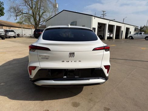 New 2026 Buick Envista Sport Touring image 28