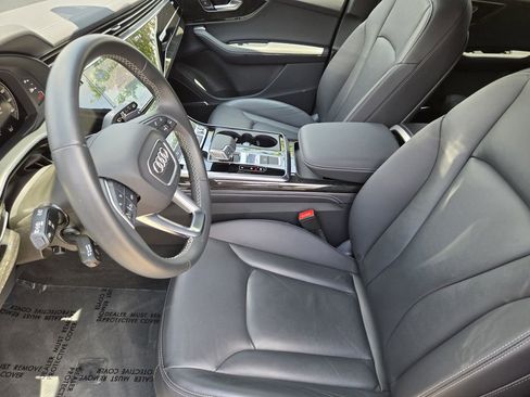 Used 2025 Audi Q7 3.0T Premium Plus AWD/4WD image 18