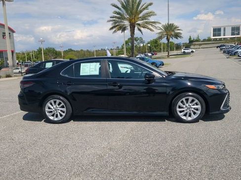 Certified 2023 Toyota Camry LE image 3