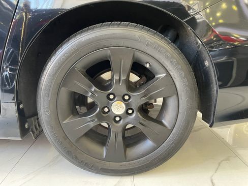 Used 2015 Toyota Sienna SE Premium image 29