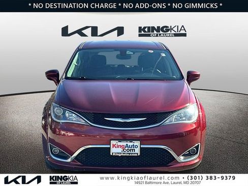 Used 2018 Chrysler Pacifica Touring Plus image 27