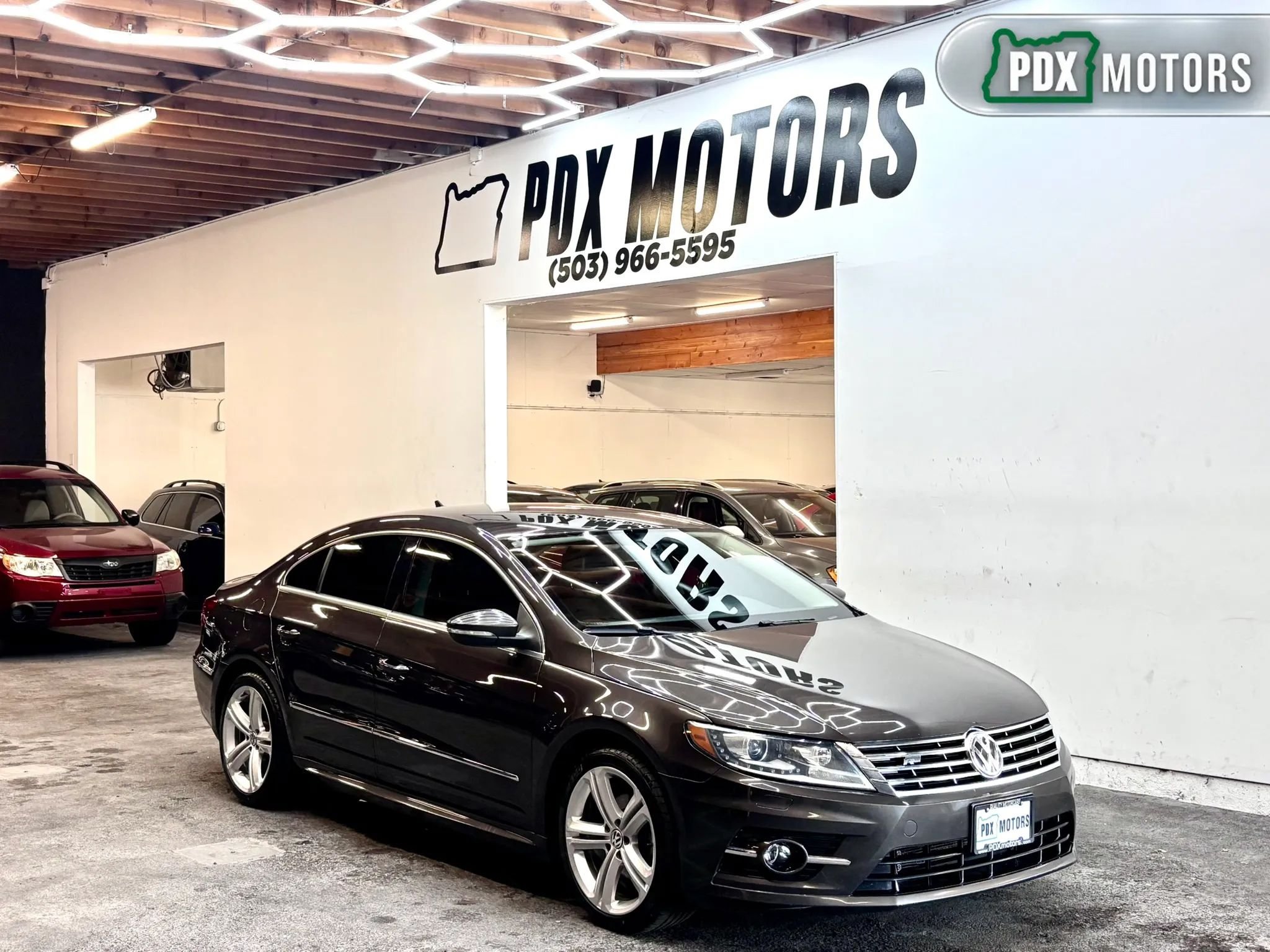 Used 2014 Volkswagen CC R-Line FWD image 1