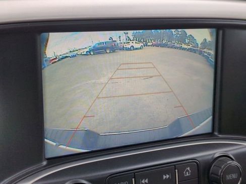 Used 2018 GMC Sierra 1500 SLT image 16