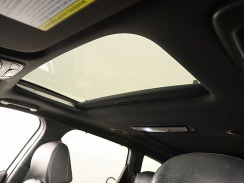 Used 2023 Kia Telluride SX X-Line image 17