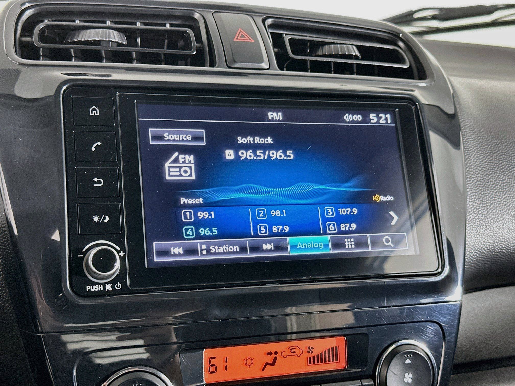 Used 2024 Mitsubishi Mirage ES FWD image 19